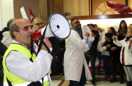 “Nos vemos en las calles”: convocan manifestaciones masivas de sanitarios en Cataluña