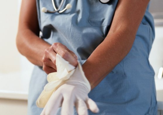 Las enfermeras informan sobre la prevención de infecciones de transmisión sexual
